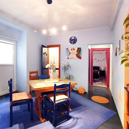 Apartment Orange Purple Blue Zagreb Ngoại thất bức ảnh