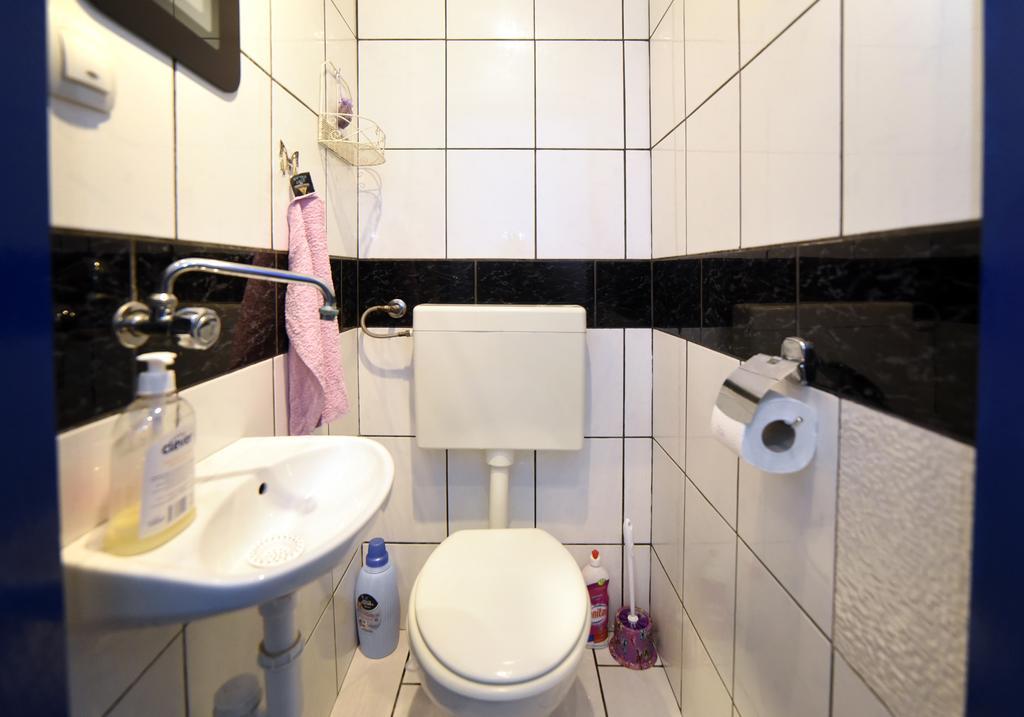 Apartment Orange Purple Blue Zagreb Ngoại thất bức ảnh