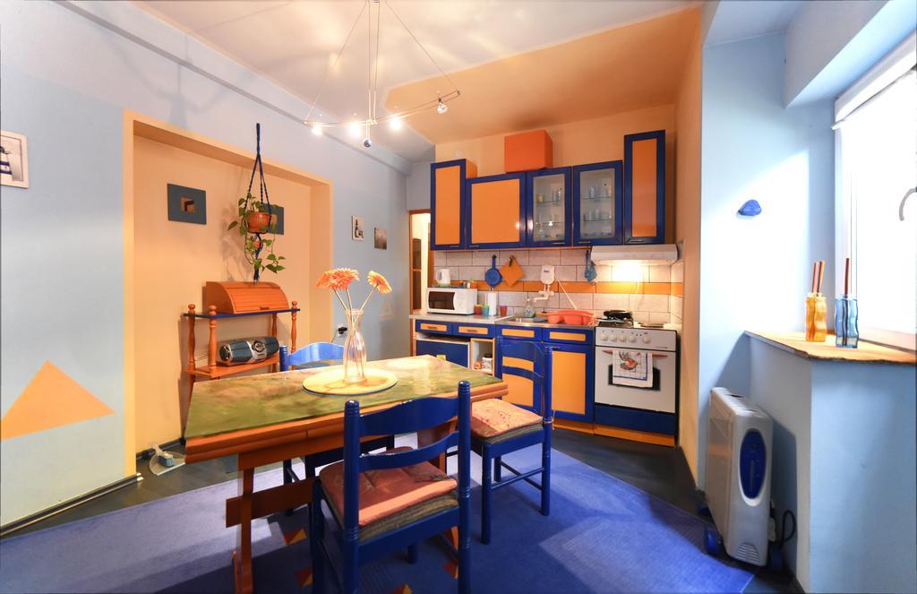 Apartment Orange Purple Blue Zagreb Ngoại thất bức ảnh