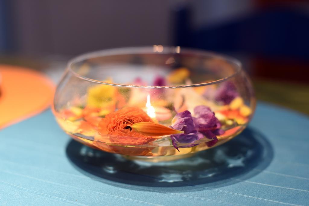 Apartment Orange Purple Blue Zagreb Ngoại thất bức ảnh