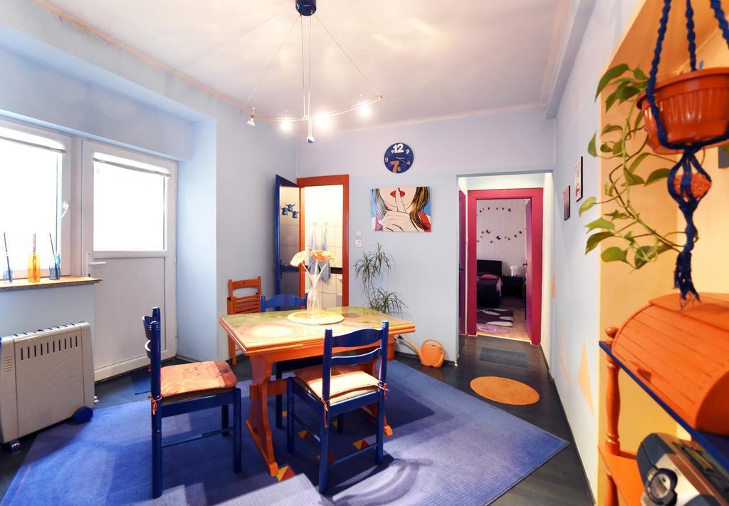 Apartment Orange Purple Blue Zagreb Ngoại thất bức ảnh